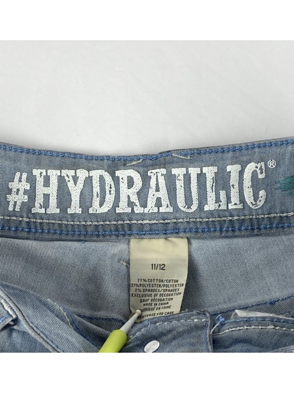 Hydraulic Bailey Grudge Low Rise Stretch Jean Shorts Womens / Jrs Size 11/12 - Picture 8 of 9